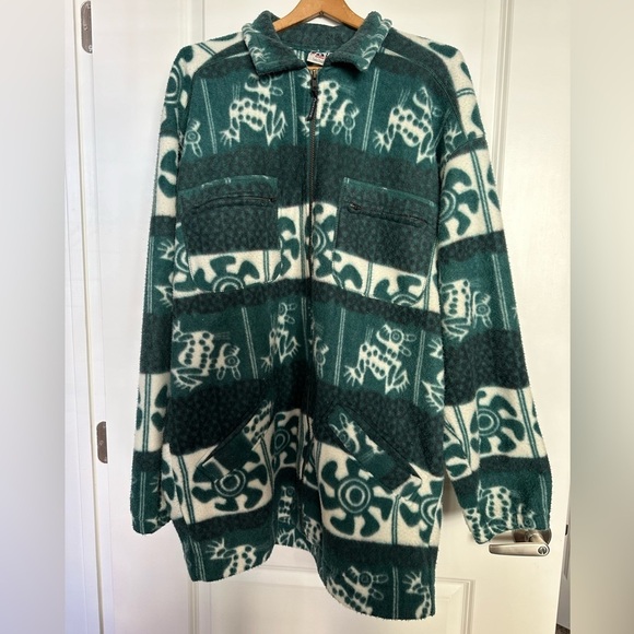 active swiss design Jackets & Blazers - Vintage Aztec Print Oversized Zip Up Jacket. Size XL